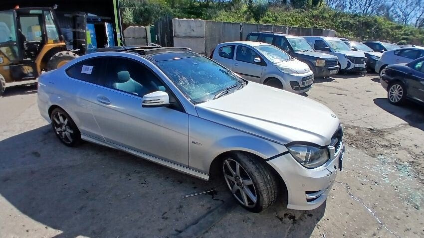 Mercedes-Benz Clase C Coupé C204 2011-2015 Plata - Despiece / Recambios