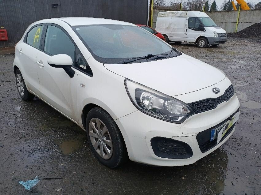 Kia Rio III (UB) 2011-2017 Blanco - Despiece / Recambios Usados