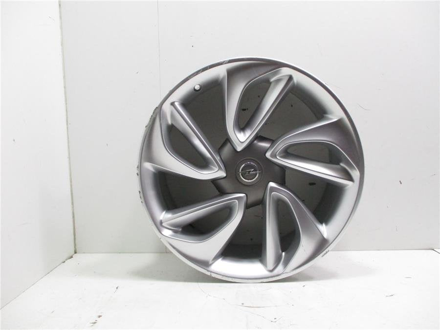 Llanta Opel Cascada