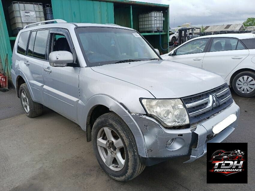 Mitsubishi Montero V80 2006-2021 SUV 5p Plata Despiece / Recambios