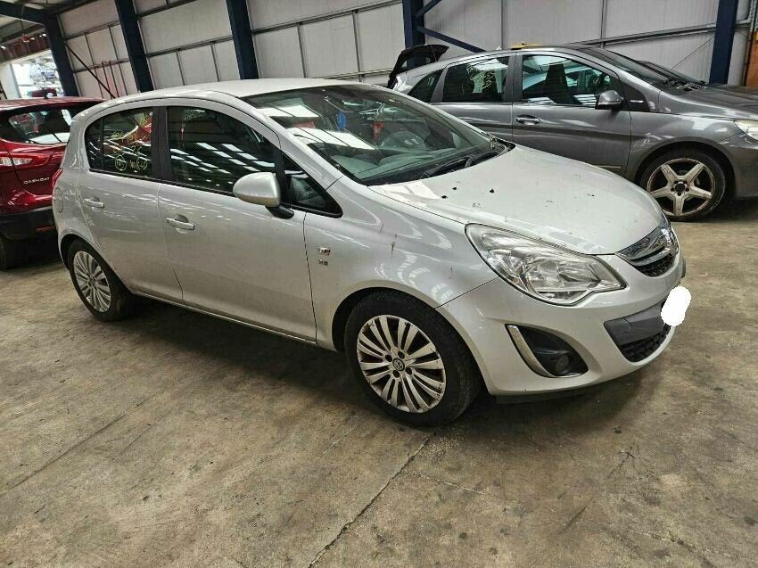 Opel Corsa D Facelift (2011-2014) Hatchback 5p Plata - Despiece / Recambios