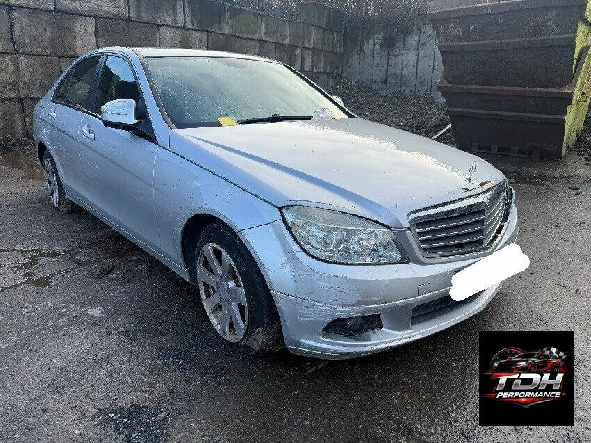 Mercedes-Benz Clase C W204 (2007-2014) Berlina Gris Plata - Despiece / Recambios