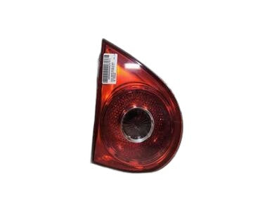 Piloto trasero izquierdo 1K6945093E de Volkswagen Golf v (1k1)