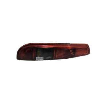 Piloto trasero izquierdo 4M5113N004 de Ford Focus sportbreak (cap)