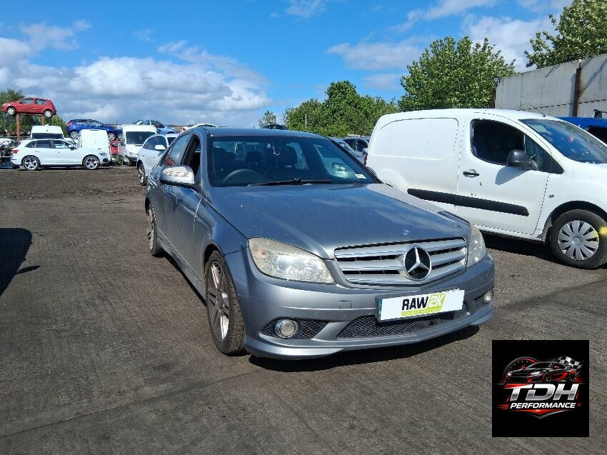 Mercedes-Benz Clase C W204 (2007-2011) Gris - Despiece y Recambios