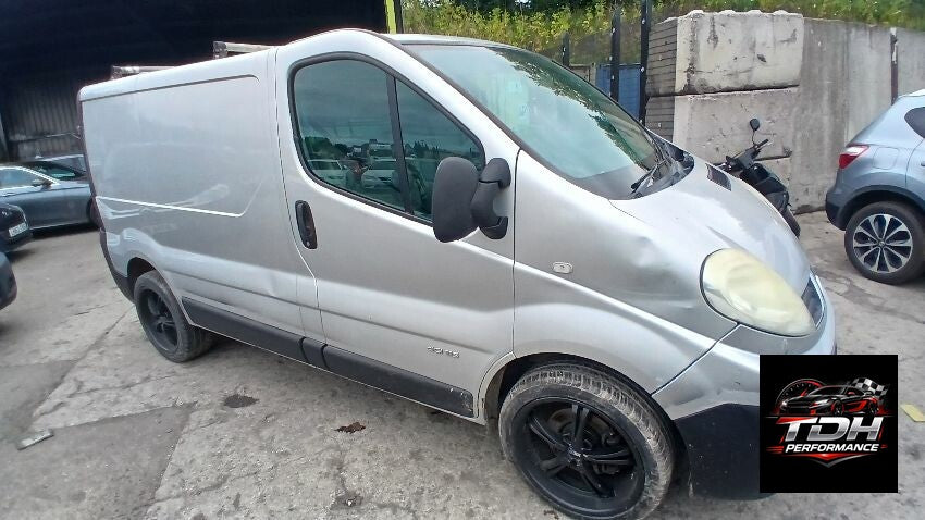 Renault Trafic II X83 (2001-2014) Gris - Despiece / Recambios Motor 2.0 dCi M9R