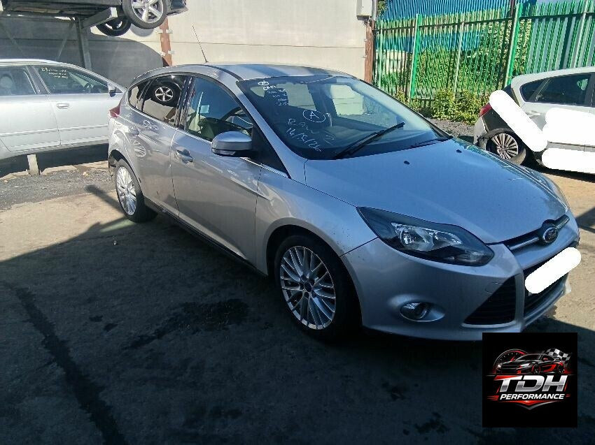 Ford Focus Mk3 2011-2014 Plateado - Despiece / Recambios Completos