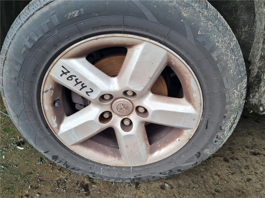 Llanta Toyota RAV4