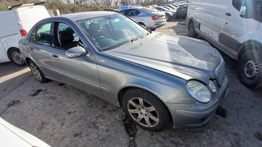 Despiece / Recambios Mercedes-Benz Clase E W211 (2002-2009) Gris Plata