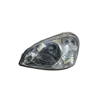 Faro izquierdo de Tata Indica