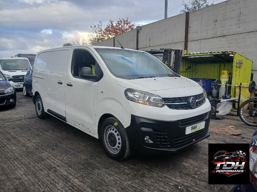 Despiece / Recambios Vauxhall Vivaro C Opel Vivaro 2019-2024 Blanco Furgón