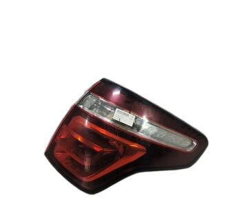 Piloto trasero derecho 9673164880 de Citroen C4 picasso