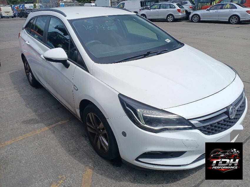 Vauxhall Opel Astra K Sports Tourer 2015-2021 Blanco - Despiece / Recambios