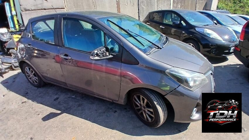 Toyota Yaris XP130 (2011-2017) Gris Antracita - Despiece / Recambios
