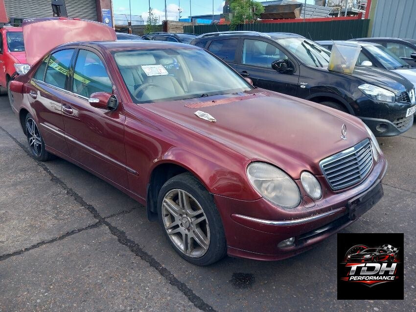 Despiece Mercedes-Benz Clase E W211 (2002-2009) Berlina Granate - Recambios