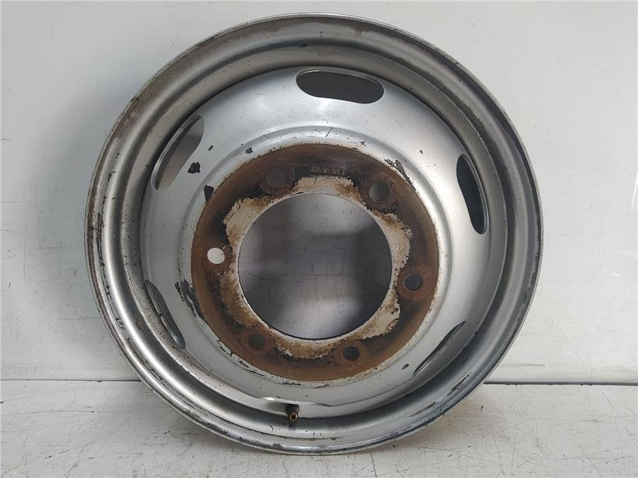 Llanta Ford Transit Caja Abierta