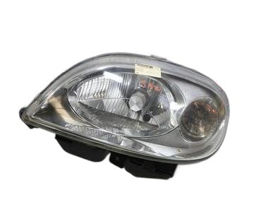 Faro izquierdo de Citroen Saxo