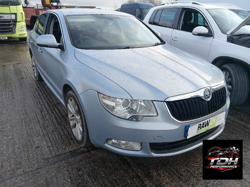 Skoda Superb II 3T Berlina (2008-2015) Azul Claro - Despiece Completo / Recambios