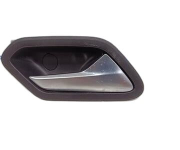 Maneta interior delantera derecha 826723850R de Dacia Duster ii