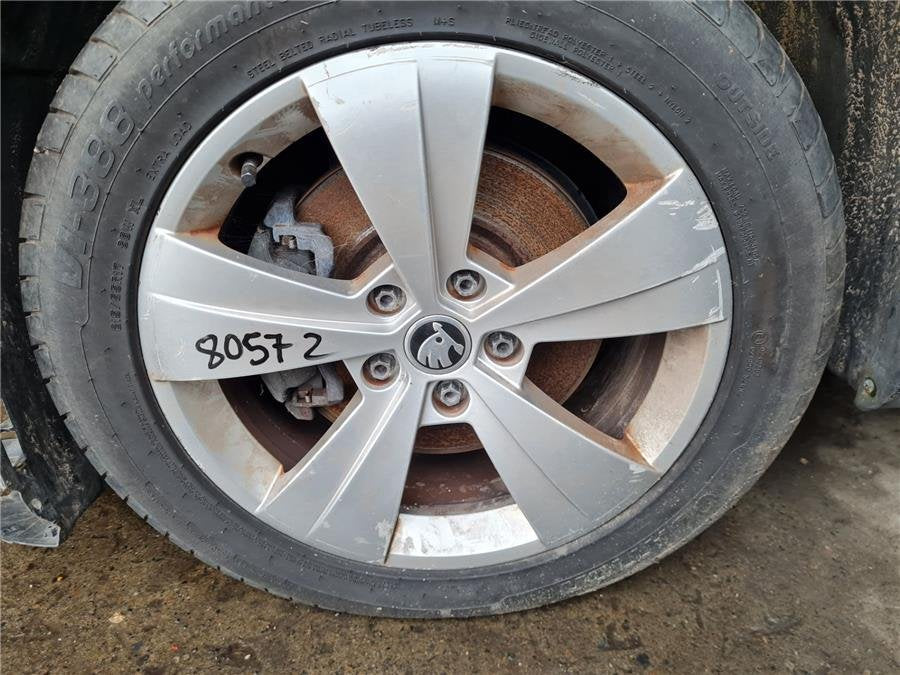 Llanta Skoda Superb