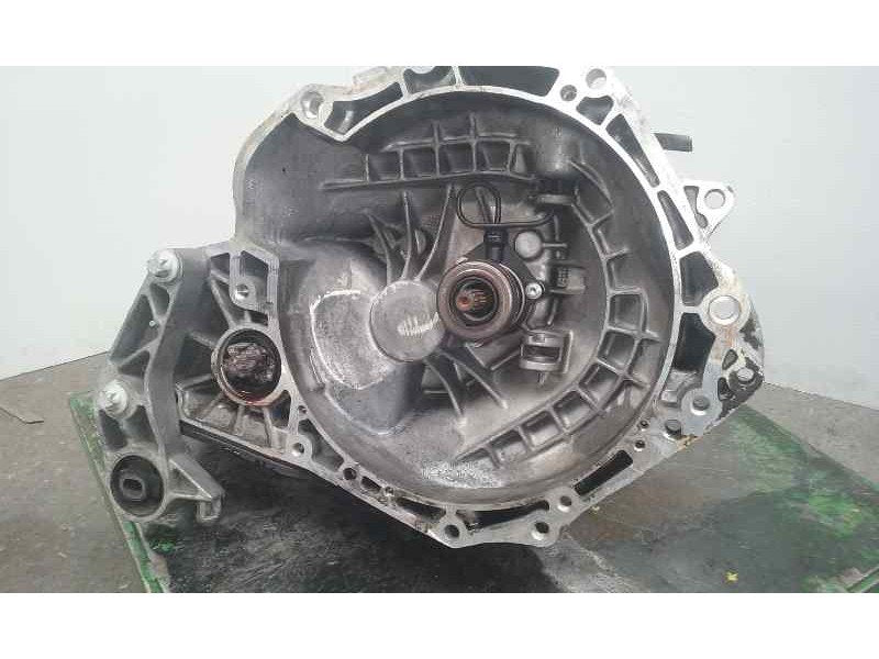 Caja de Cambios Manual Opel Corsa C Club 24424040