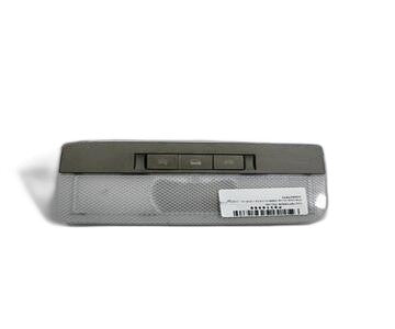 Luz interior techo 316627975 de Chevrolet Cruze