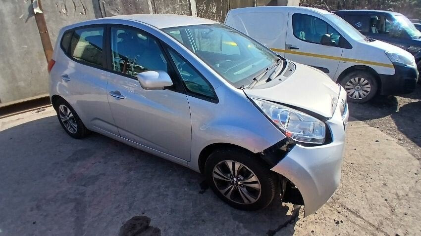 Kia Venga (YN) 2009-2019 Gris Plateado - Despiece / Recambios