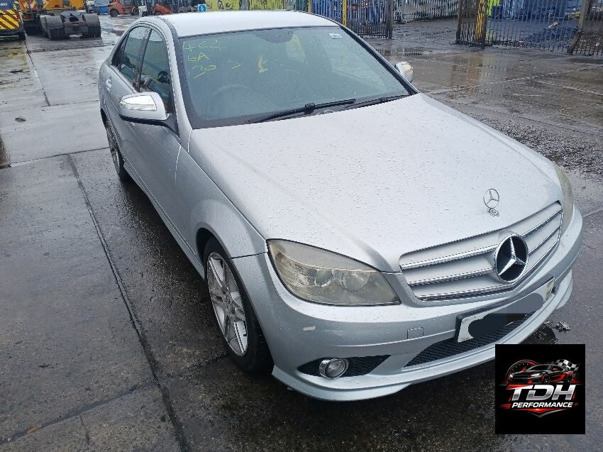 Despiece Mercedes-Benz Clase C W204 (2007-2011) Plateado | Recambios