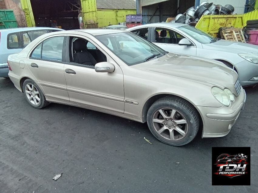 Mercedes-Benz Clase C W203 (2000-2007) Berlina Champán - Despiece / Recambios
