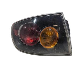 Piloto trasero derecho P2688 de Mazda 3 berlina (bk)