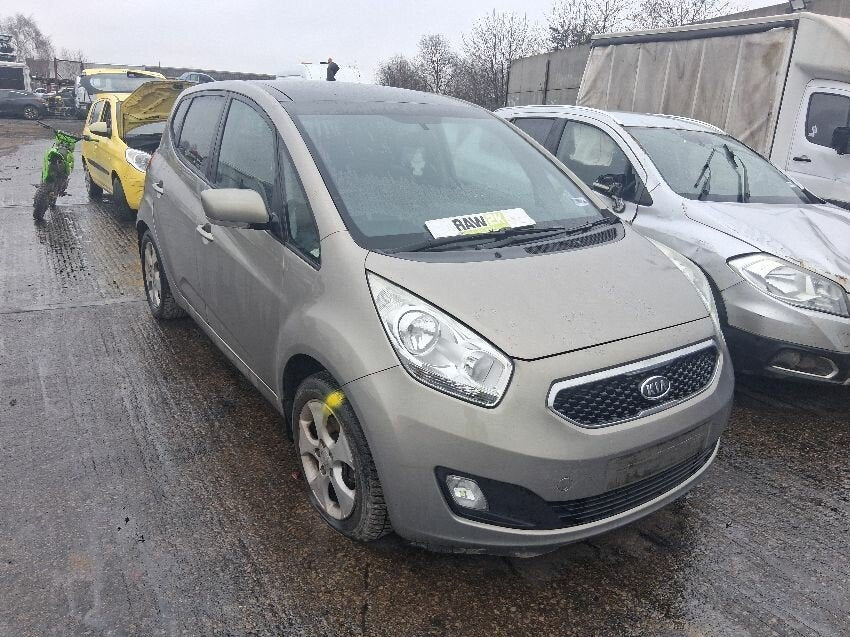 Kia Venga (YN) 2009-2019 Monovolumen Gris Arena - Despiece / Recambios
