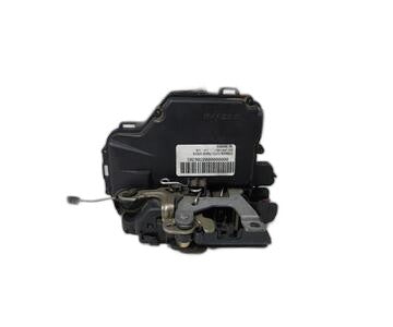 Motor cierre centralizado trasero derecho 3B4839016 de Seat Leon (1m1)