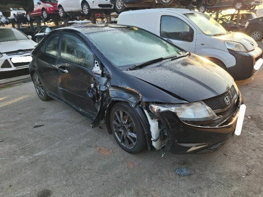 Honda Civic VIII (2005-2012) Despiece / Recambios / Motor / Carrocería Negro