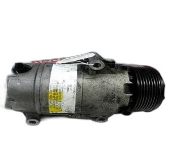 Compresor del aire acondicionado 8200067915 de Renault Espace iv (jk0)