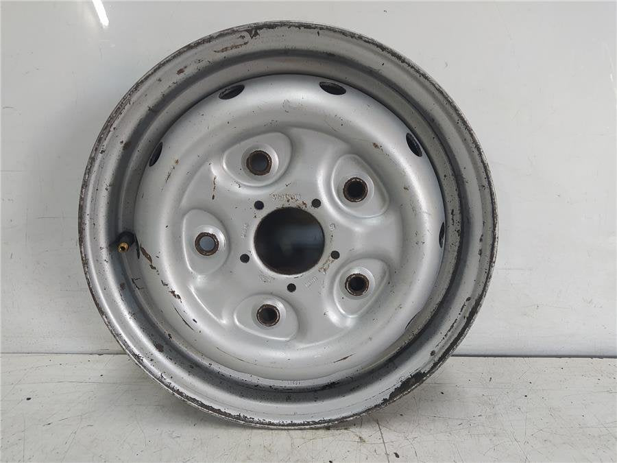 Llanta Ford Transit Corto