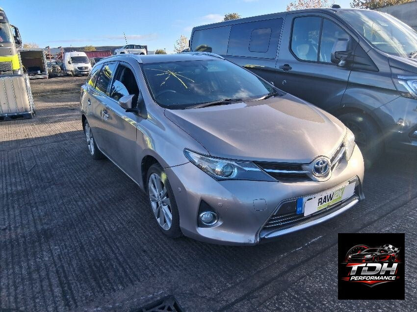 Toyota Auris Touring Sports 2013-2018 Gris - Despiece / Recambios