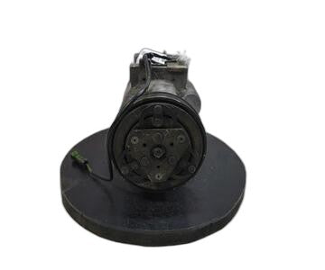 Compresor del aire acondicionado 5062310501 de Volkswagen Passat berlina (3b3)