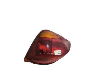 Piloto trasero derecho 96FG13N004 de Ford Fiesta berlina (dx)