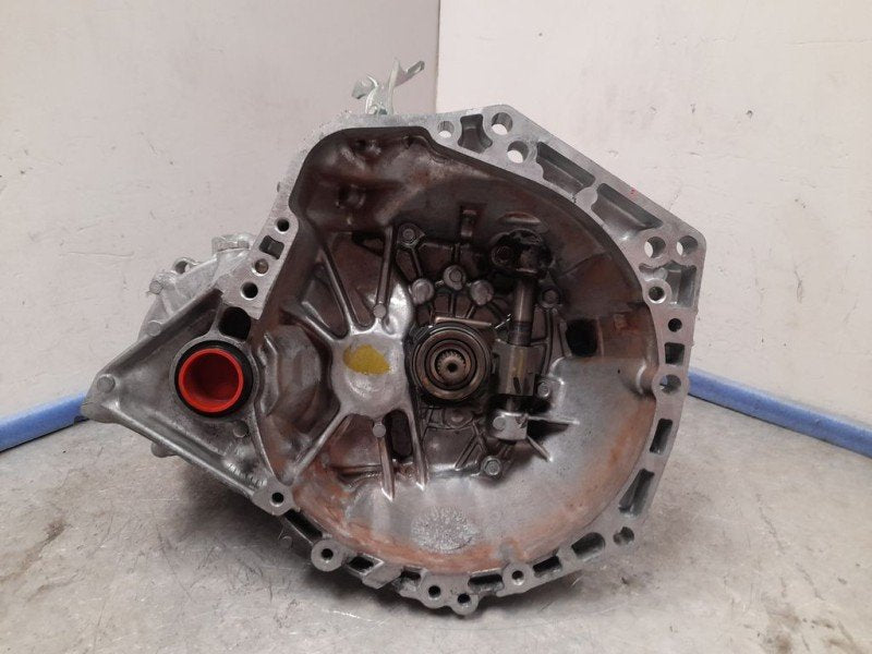 Caja de Cambios Manual Toyota Yaris Active 20TT06