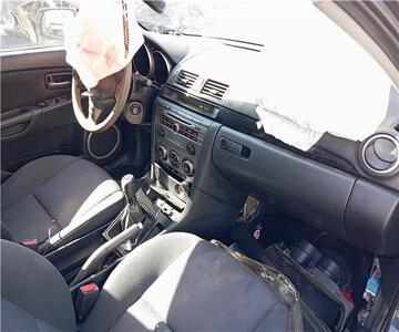 Mazda 3 Berlina 1.6 CRDT Active 2003 - Despiece