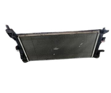 Radiador agua. m152863b de Ford Focus berlina (cew)