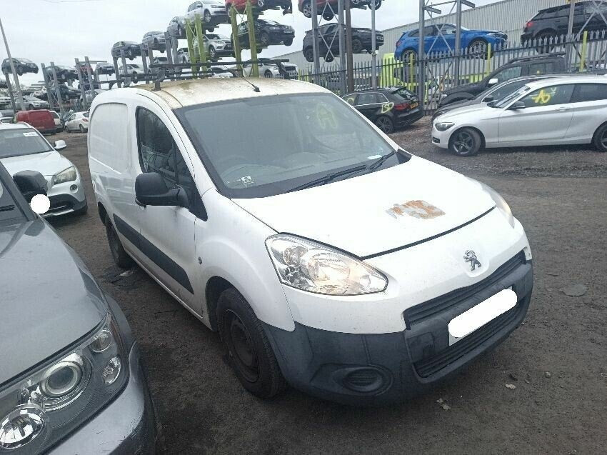 Despiece Peugeot Partner II B9 (2008-2018) 1.6 HDi Blanco - Recambios