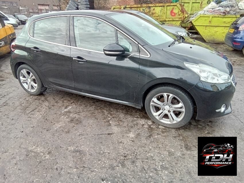 Despiece / Recambios Peugeot 208 I (A9) 2012-2019 Negro Hatchback