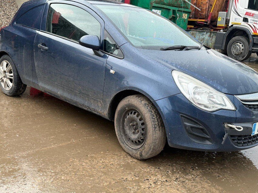 Opel Corsa D 2011-2014 Azul Despiece / Recambios Usados