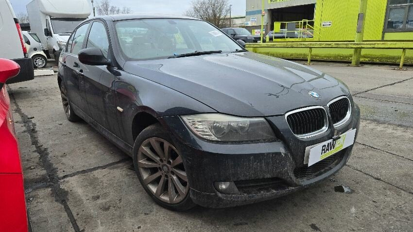 BMW Serie 3 E90 (2005-2012) Gris - Despiece / Recambios