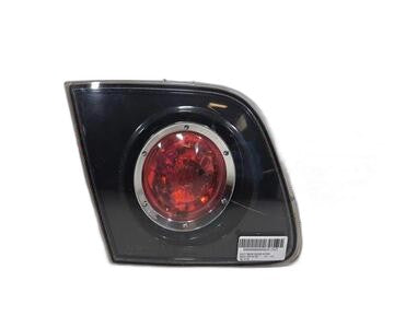 Piloto trasero izquierdo P2775L de Mazda 3 berlina (bk)