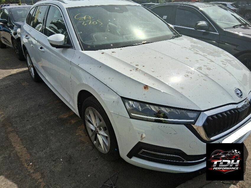 Skoda Octavia IV NX Combi (2020-2024) Blanco - Despiece / Recambios