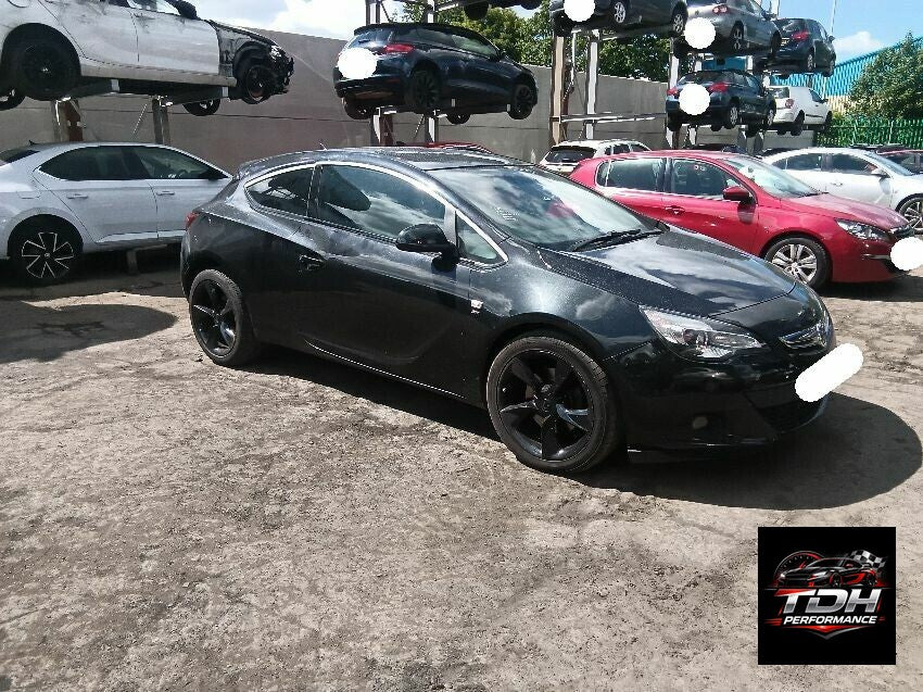 Despiece / Recambios Opel Astra J GTC (2011-2018) Negro