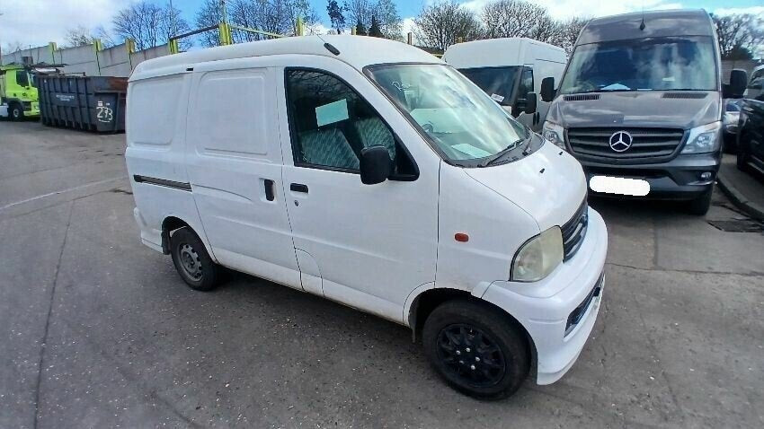 Toyota LiteAce S400 (2008-2020) Blanco - Despiece / Recambios