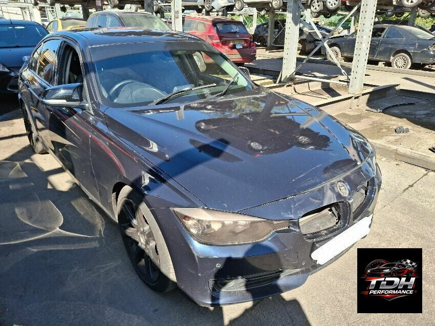 BMW Serie 3 F30 Berlina (2011-2019) Azul Oscuro - Despiece Completo y Recambios